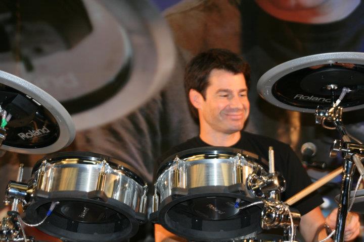 Johnny Rabb Octubre 2009 - Roland V-Drums 